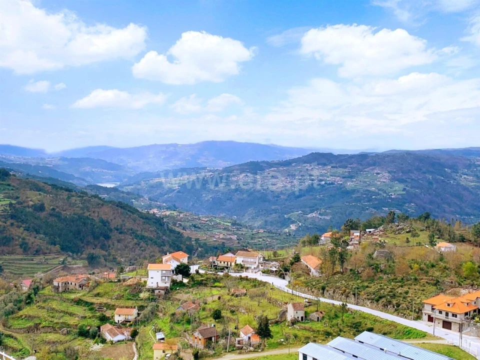 Moradia T5 para Venda em Anreade e São Romão de Aregos Foto 5