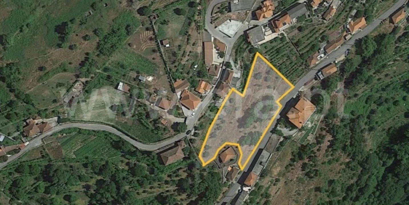 Terreno para Venda em Ancede e Ribadouro Foto 2