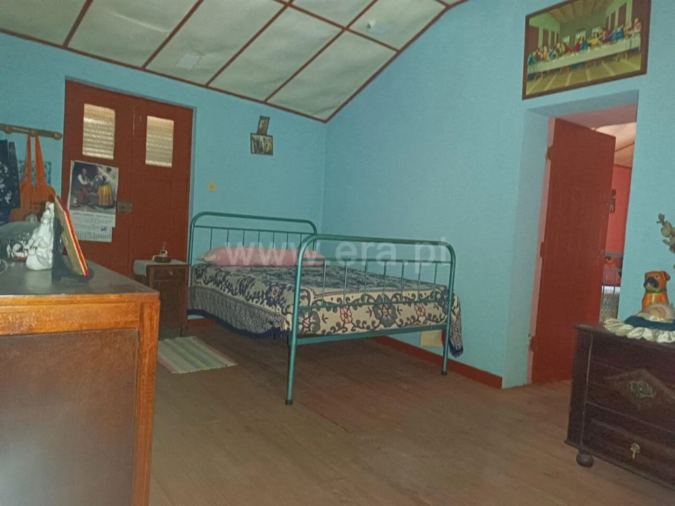 Moradia T0 para Venda em Freigil e Miomães Foto 12