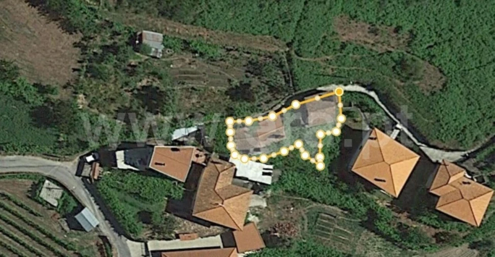 Moradia T0 para Venda em Freigil e Miomães Foto 4