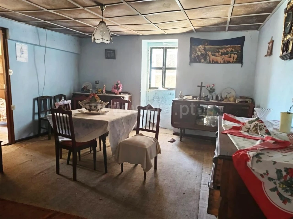 Moradia T1 para Venda em Anreade e São Romão de Aregos Foto 5