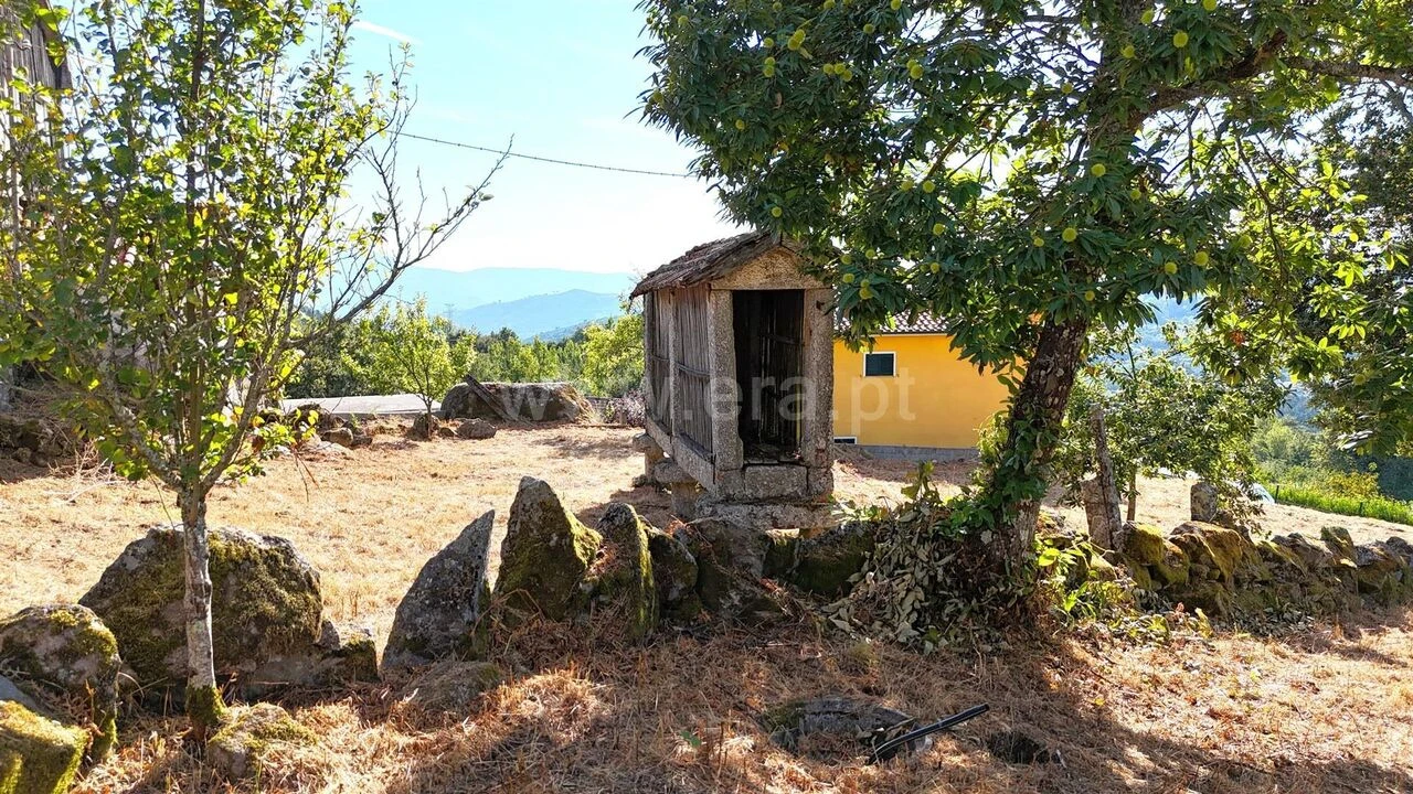Terreno para Venda em Campelo e Ovil Foto 7