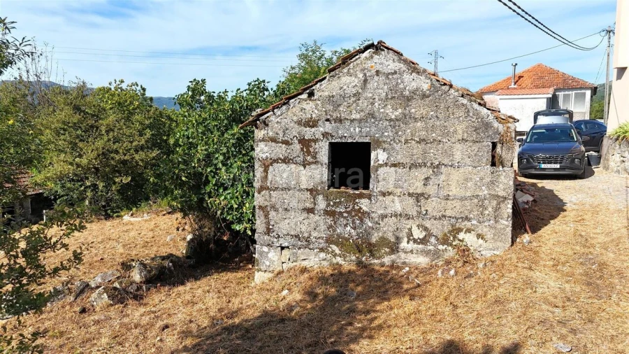 Terreno para Venda em Campelo e Ovil Foto 12