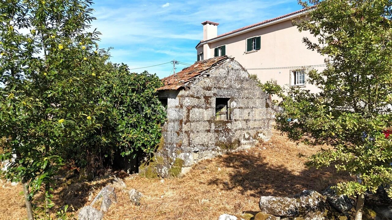 Terreno para Venda em Campelo e Ovil Foto 15
