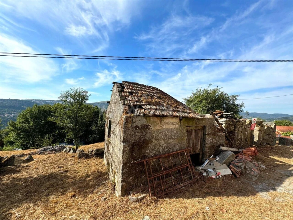 Terreno para Venda em Campelo e Ovil Foto 8