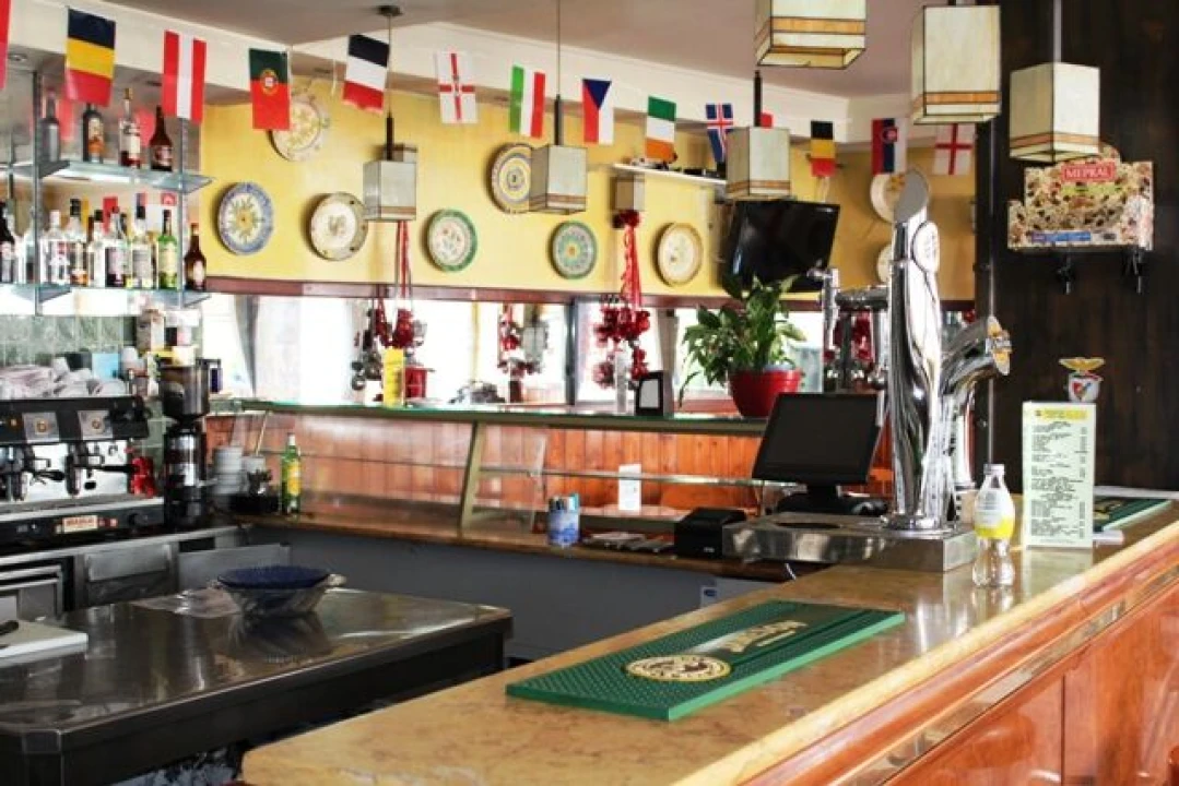 Loja para Venda em Albufeira e Olhos de Água Foto 6