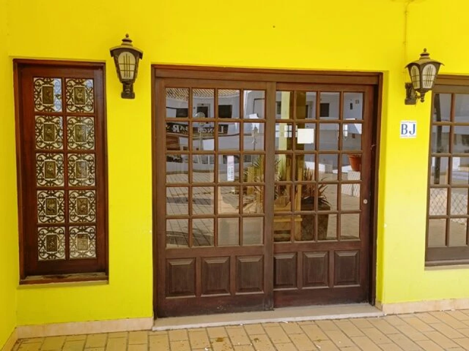 Loja para Venda em Albufeira e Olhos de Água Foto 8