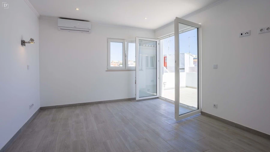 Apartamento T1 para Venda em Loule (São Clemente) Foto 21