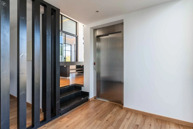 Moradia T4 para Venda em Conceição e Estoi Foto 19