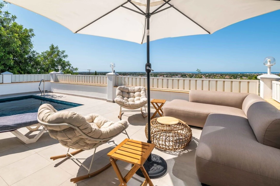 Moradia T4 para Venda em Loule (São Clemente) Foto 4