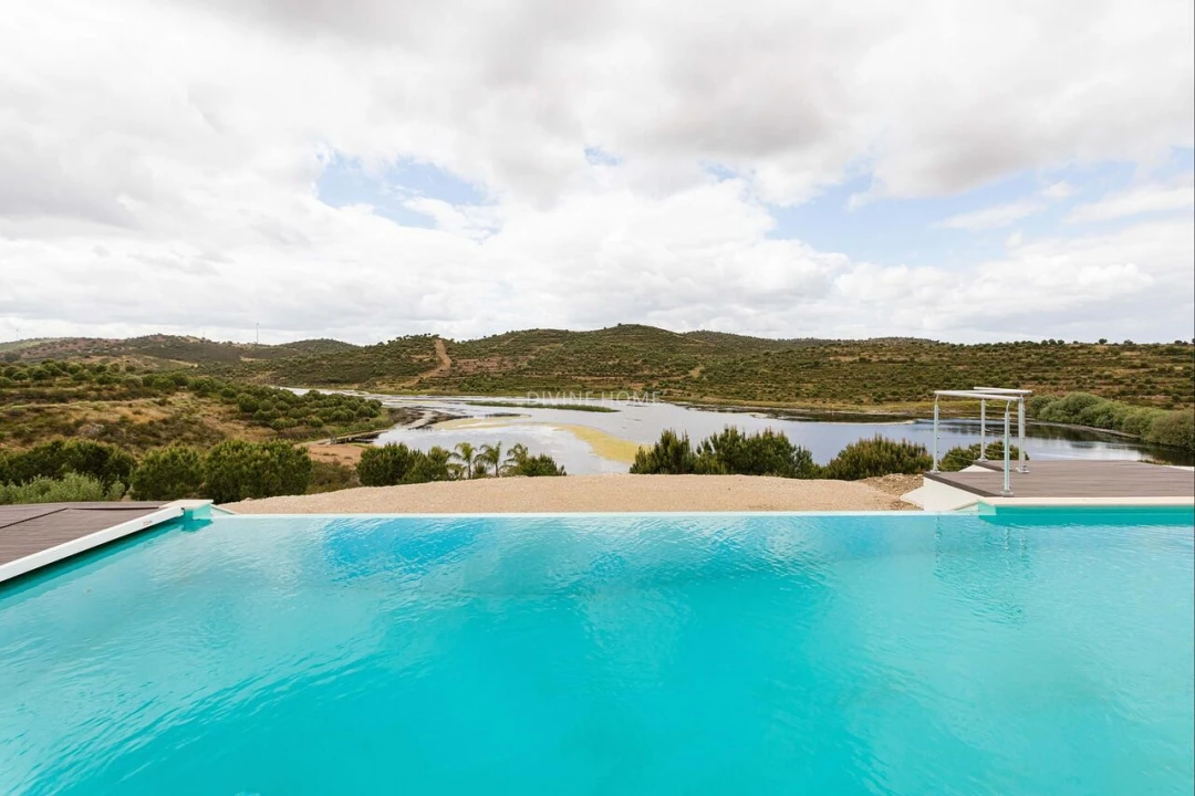 Moradia T6 para Venda em São Miguel do Pinheiro, São Pedro de Solis, São Sebastião dos Carros Foto 17