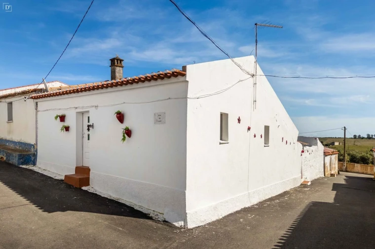 Moradia T2 para Venda em Panoias e Conceição Foto 1