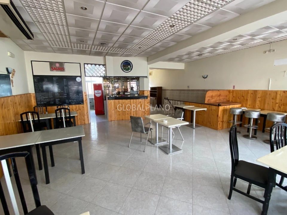 Loja para Venda em Alvor Foto 3