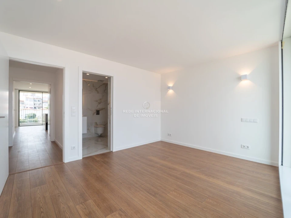 Apartamento T2 para Venda em Bonfim Foto 3