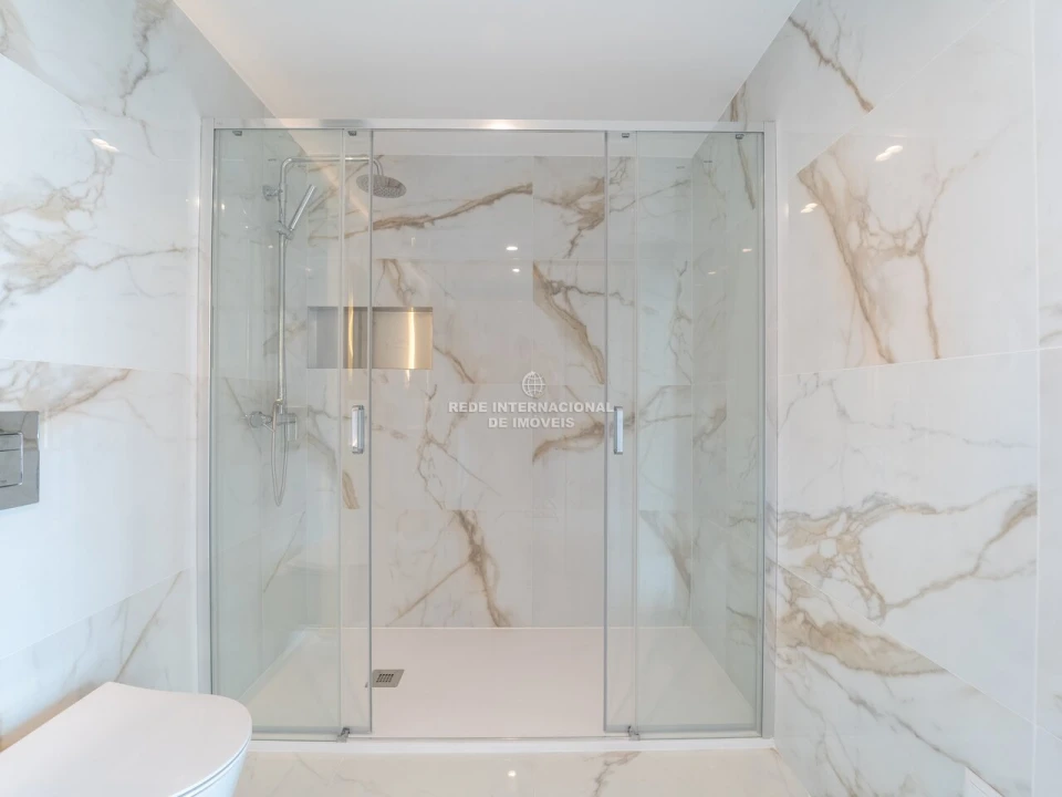 Apartamento T2 para Venda em Bonfim Foto 10