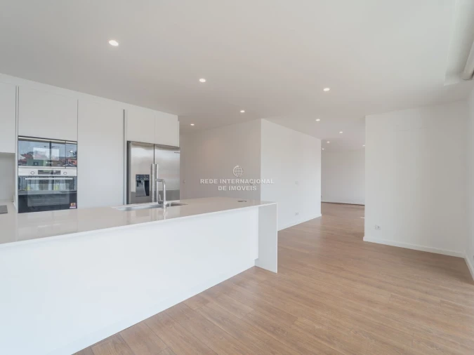 Apartamento T2 para Venda em Bonfim Foto 16