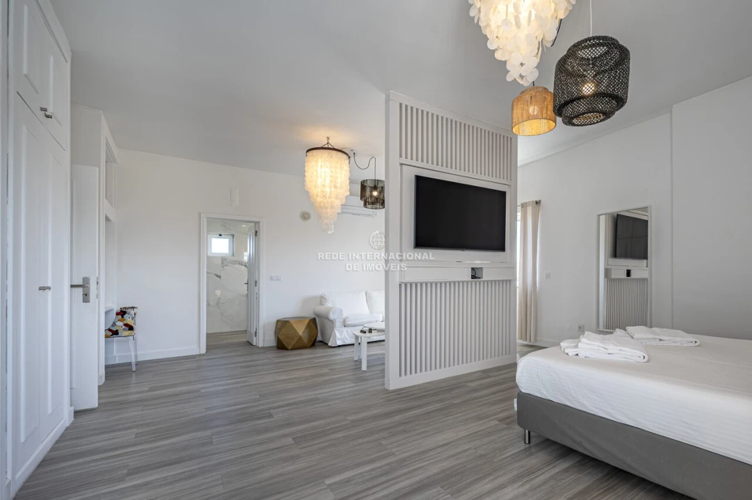 Moradia T6 para Venda em Carvalhal Foto 22