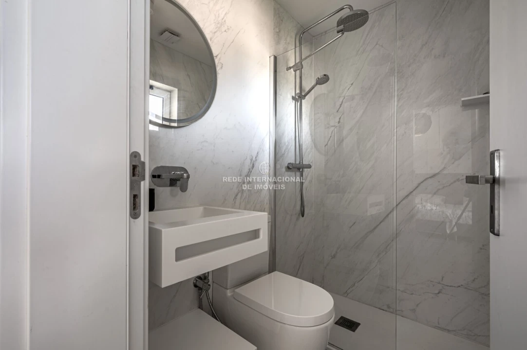 Moradia T6 para Venda em Carvalhal Foto 30