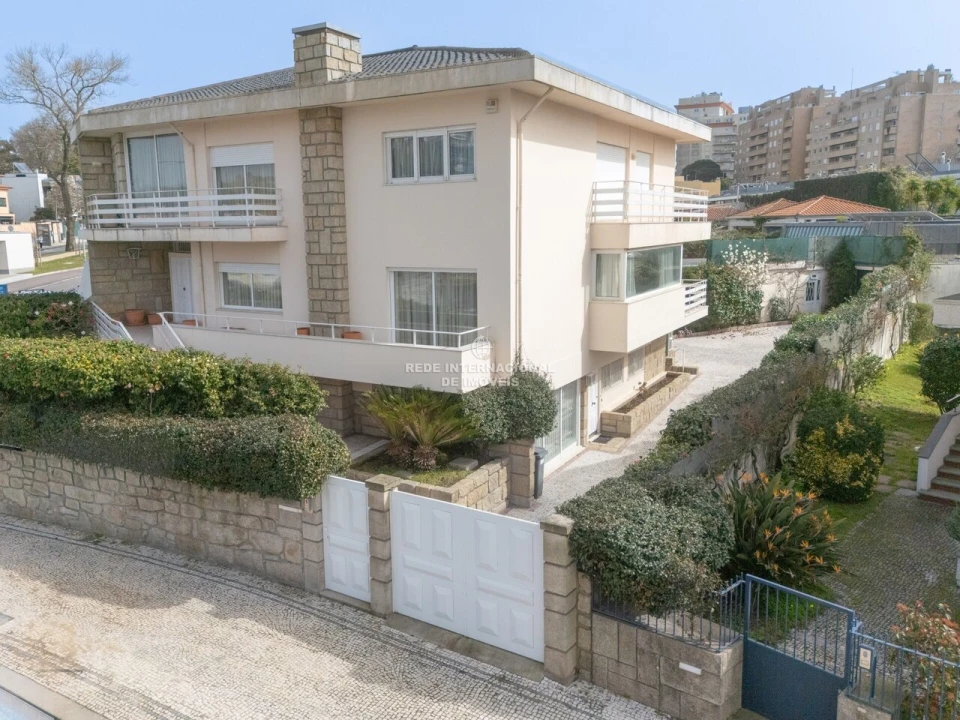 Moradia T3 para Venda em Aldoar, Foz do Douro e Nevogilde Foto 4
