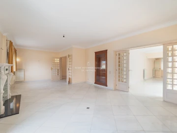 Moradia T3 para Venda em Aldoar, Foz do Douro e Nevogilde