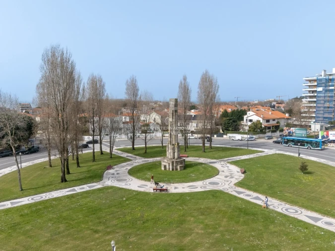Moradia T3 para Venda em Aldoar, Foz do Douro e Nevogilde Foto 30