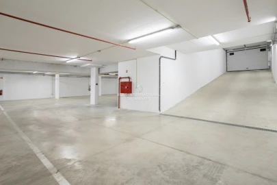 Apartamento T3 para Venda em Faro (Sé e São Pedro)