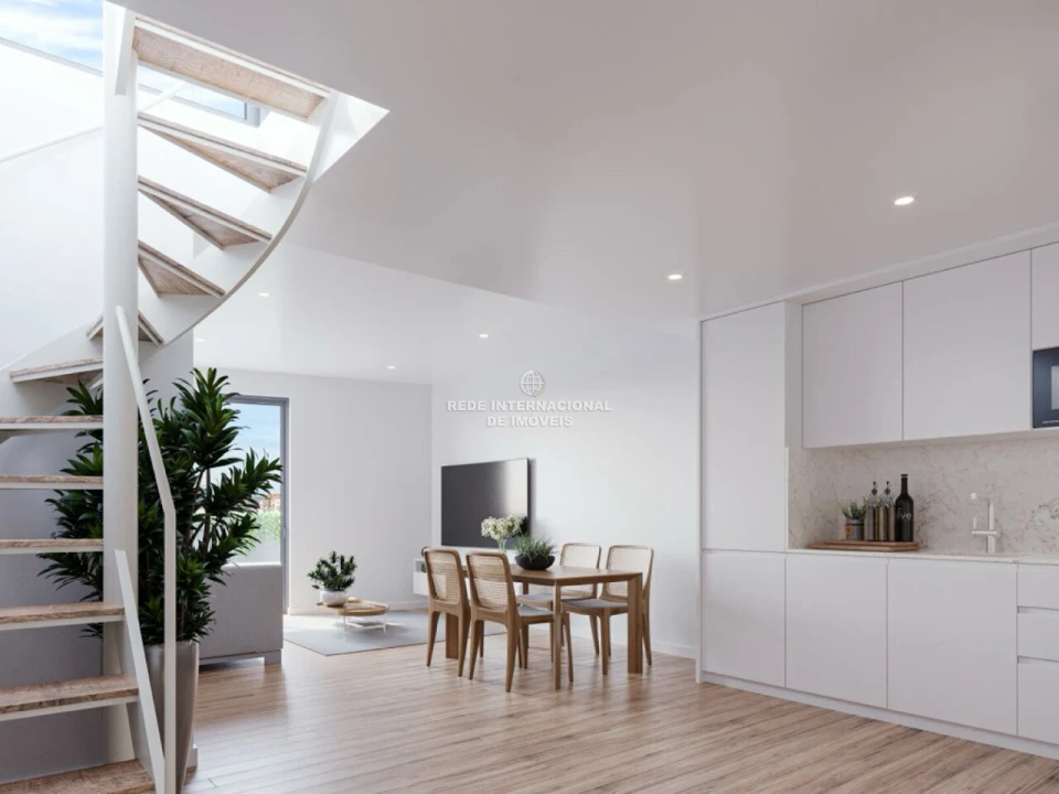 Prédio para Venda em Santa Marinha e São Pedro da Afurada Foto 20