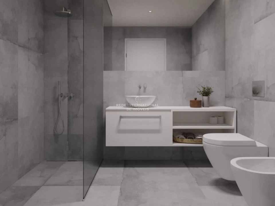 Prédio para Venda em Santa Marinha e São Pedro da Afurada Foto 15