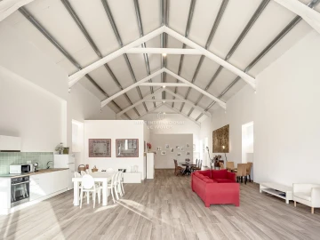 Quinta T9 para Venda em Azeitão (São Lourenço e São Simão)