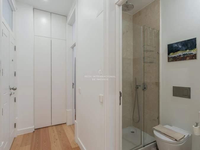 Apartamento T2 para Venda em Santa Maria Maior Foto 6