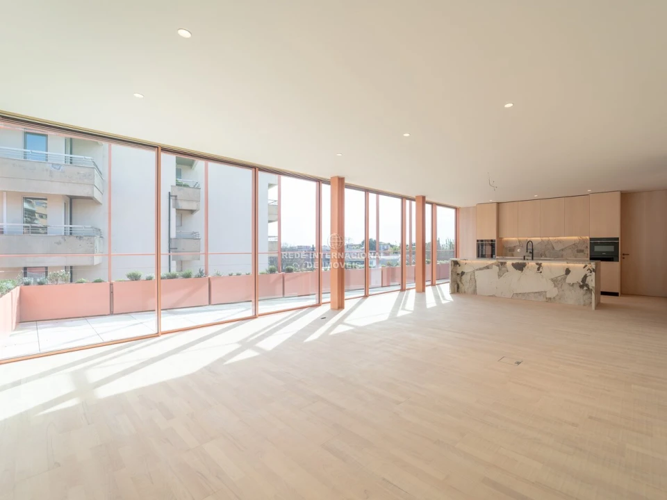 Apartamento T4 para Venda em Aldoar, Foz do Douro e Nevogilde Foto 3