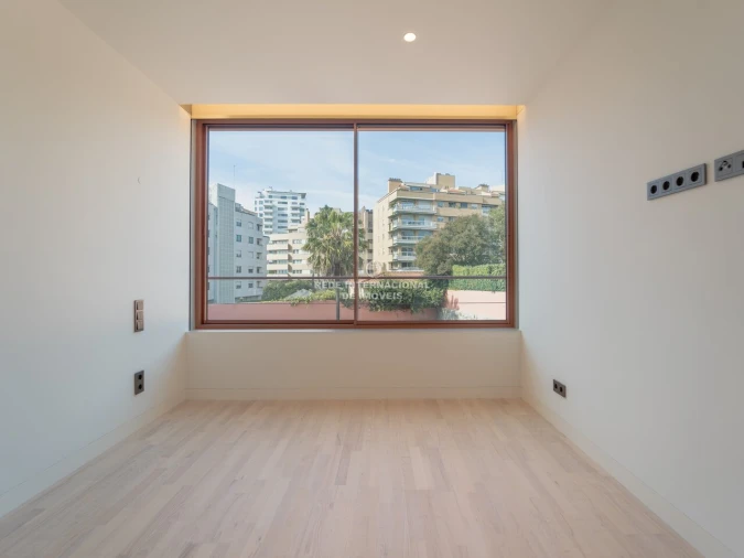 Apartamento T4 para Venda em Aldoar, Foz do Douro e Nevogilde Foto 32