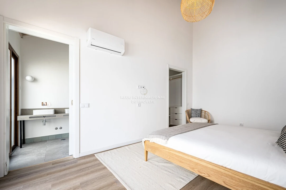 Moradia T4 para Venda em Comporta Foto 22