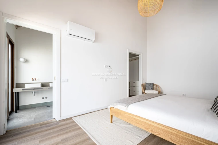 Moradia T4 para Venda em Comporta Foto 22