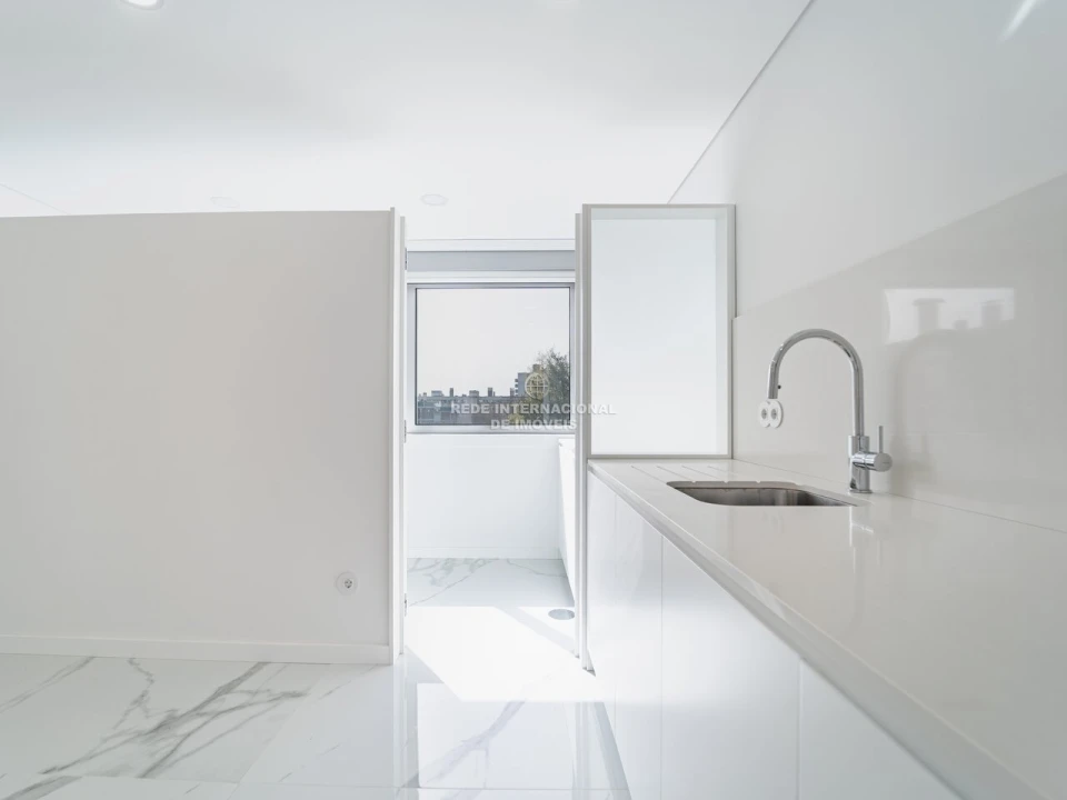 Apartamento T3 para Venda em Ramalde Foto 8