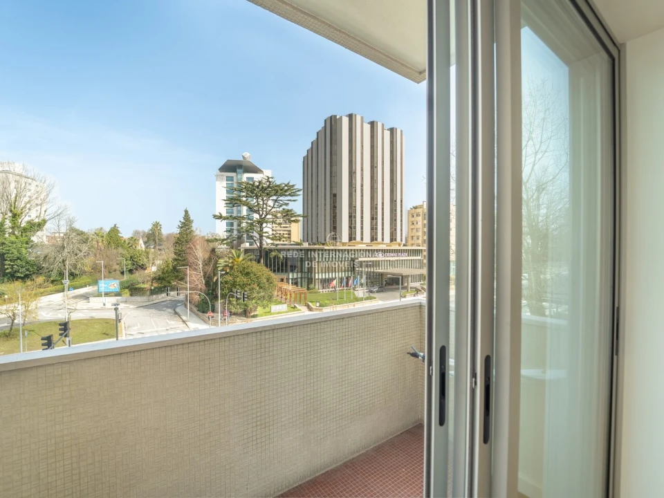 Apartamento T3 para Venda em Ramalde Foto 45