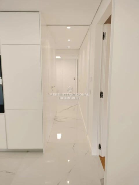 Apartamento T3 para Venda em Ramalde