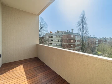 Apartamento T3 para Venda em Ramalde