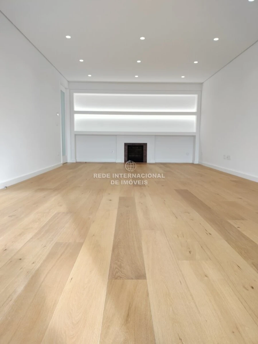 Apartamento T3 para Venda em Ramalde Foto 6