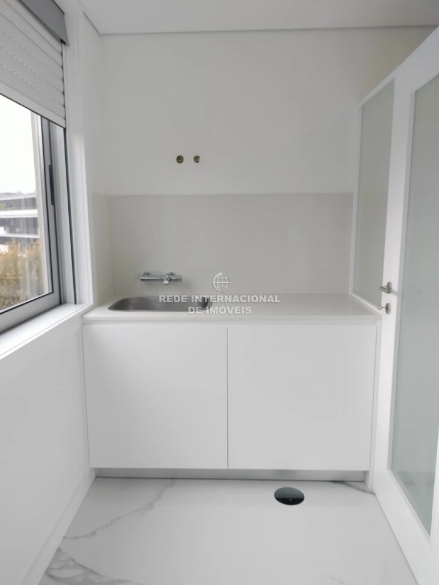 Apartamento T3 para Venda em Ramalde Foto 27
