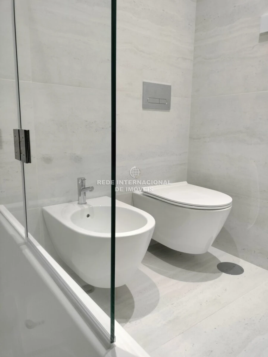 Apartamento T3 para Venda em Ramalde Foto 53