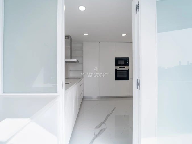 Apartamento T3 para Venda em Ramalde Foto 3