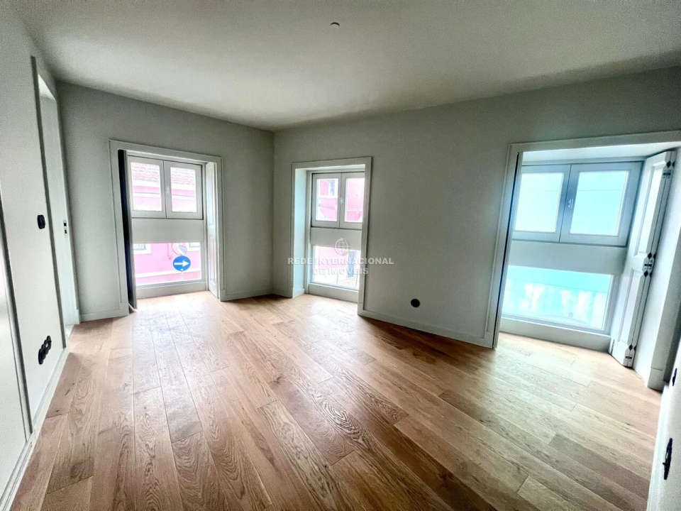 Apartamento T2 para Venda em Campo de Ourique Foto 7