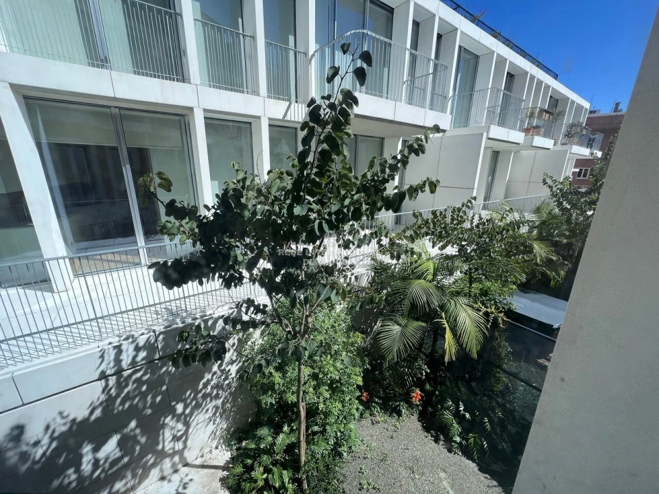 Apartamento T2 para Venda em Campo de Ourique Foto 33