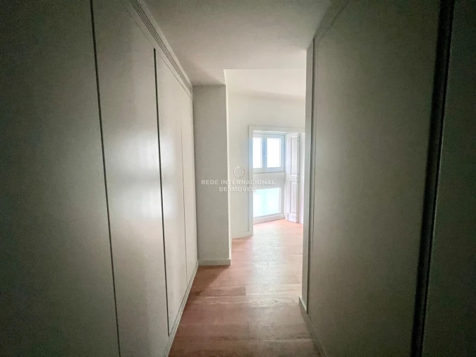 Apartamento T2 para Venda em Campo de Ourique Foto 11