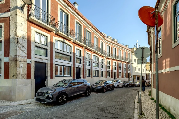 Apartamento T2 para Venda em Campo de Ourique Foto 5