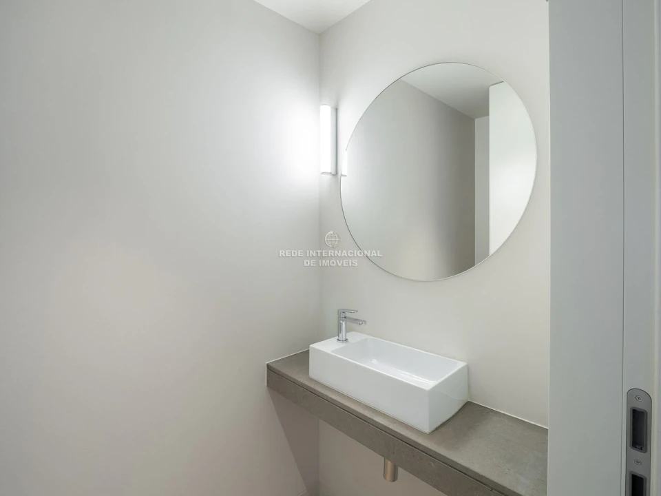Apartamento T2 para Venda em Santo António Foto 1