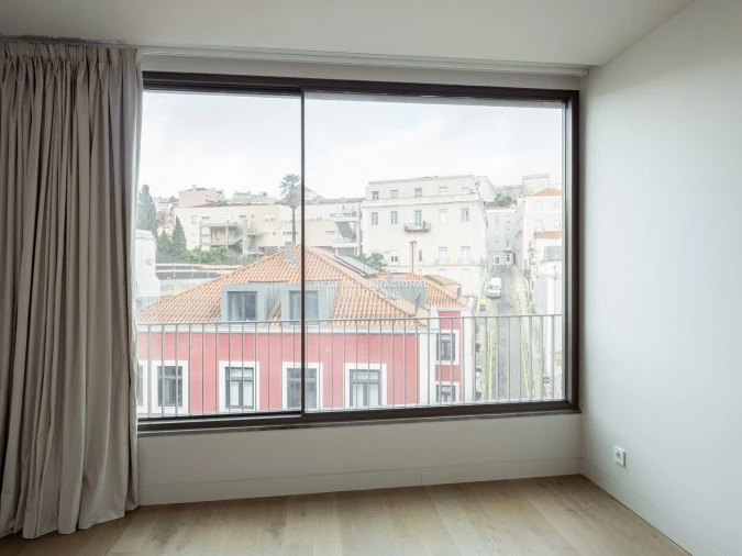 Apartamento T2 para Venda em Santo António Foto 5