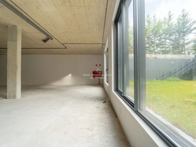 Loja para Venda em São Mamede de Infesta e Senhora da Hora Foto 15