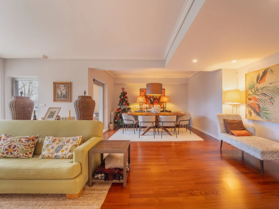Apartamento T3 para Venda em Aldoar, Foz do Douro e Nevogilde Foto 31